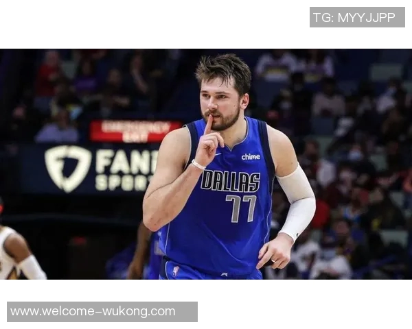 美媒调侃球迷宁愿放弃奖金也想与安吉尔里斯共进晚餐